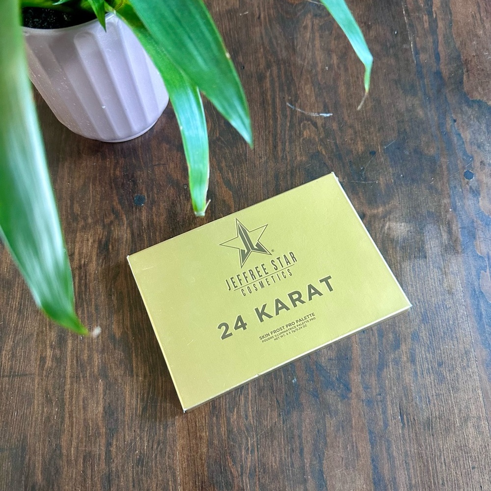 Jeffree Star 24 Karat Gold Palette